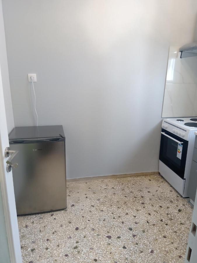 Apartment Cozy Ionias Near Metro Station